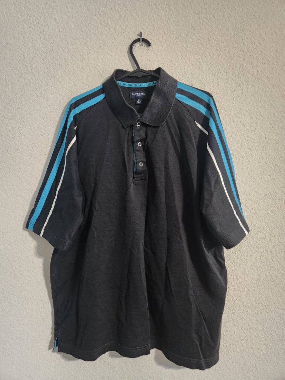 Burberry Golf VTG Men’s Black Polo with Blue Trim size medium